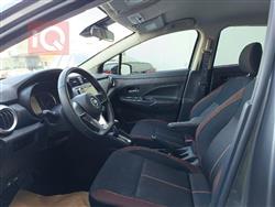 نيسان فيرسا